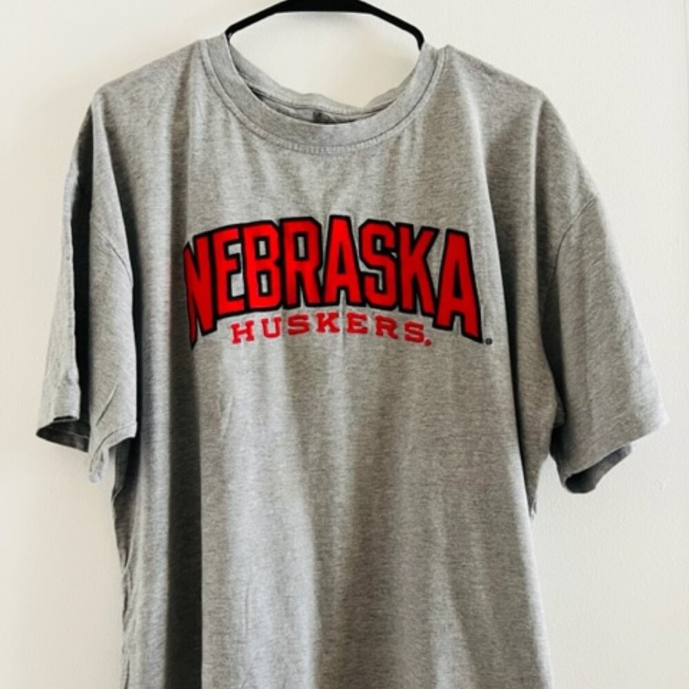 Unisex Nebraska Huskers Tee Gray